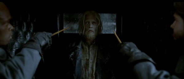 脱獄を図るグリンデルバルド