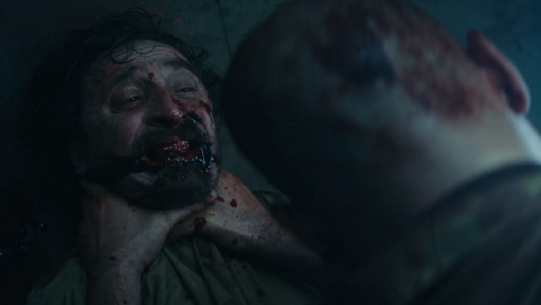 戦い苦戦中のゴレン