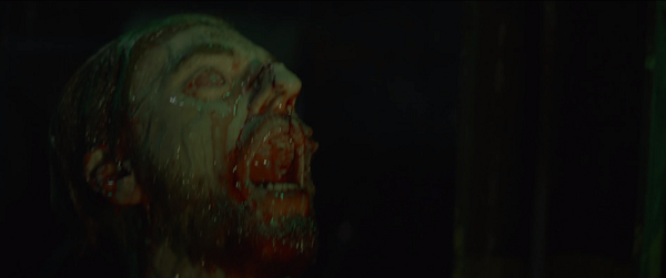 ゾンビにされた強盗犯